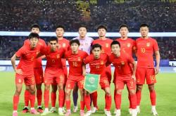 英雄联盟总决赛直播-亚洲足坛顶级球队争霸激情四射