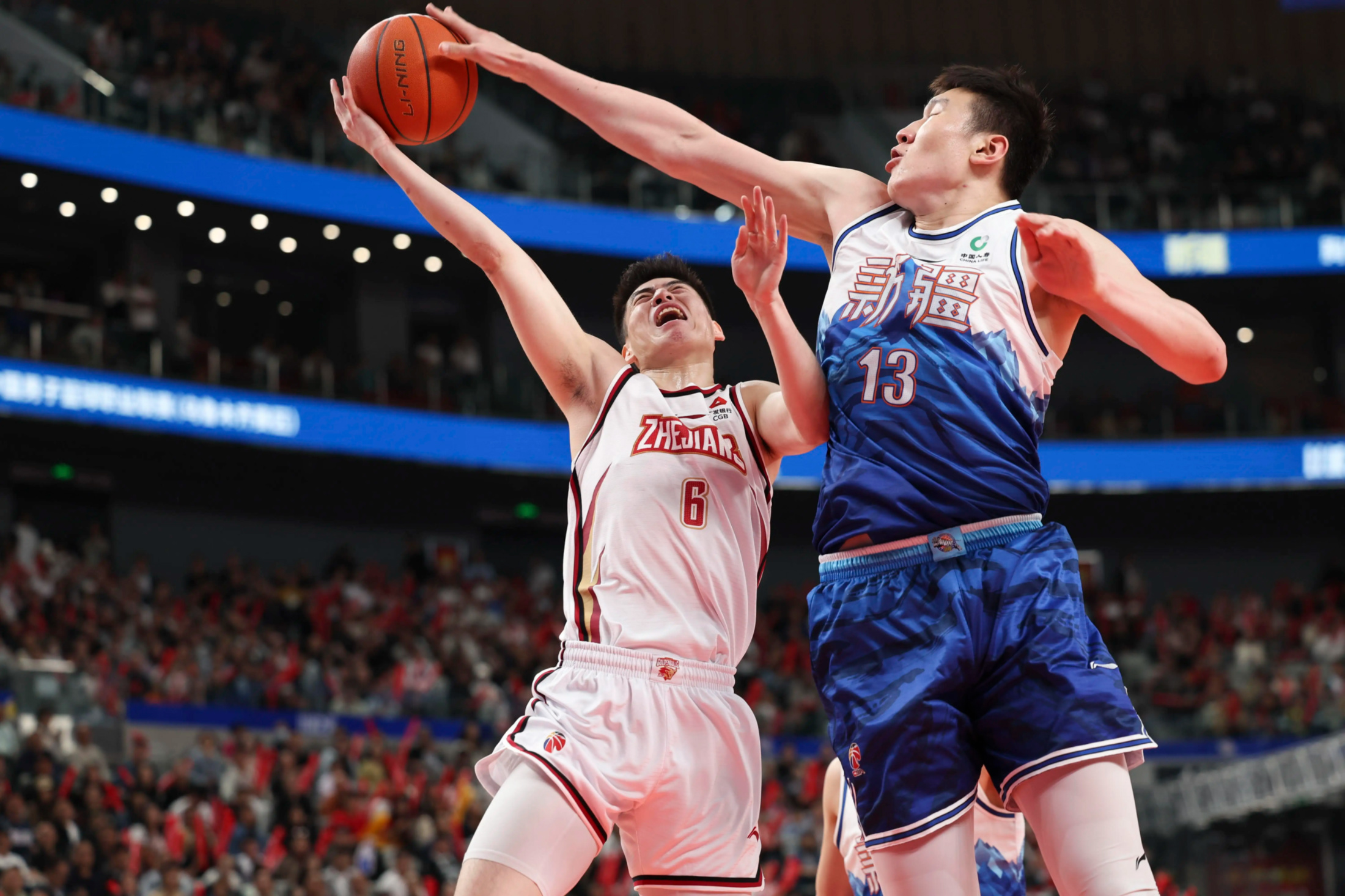 各支球队将迎来挑战，胜者将是王者！