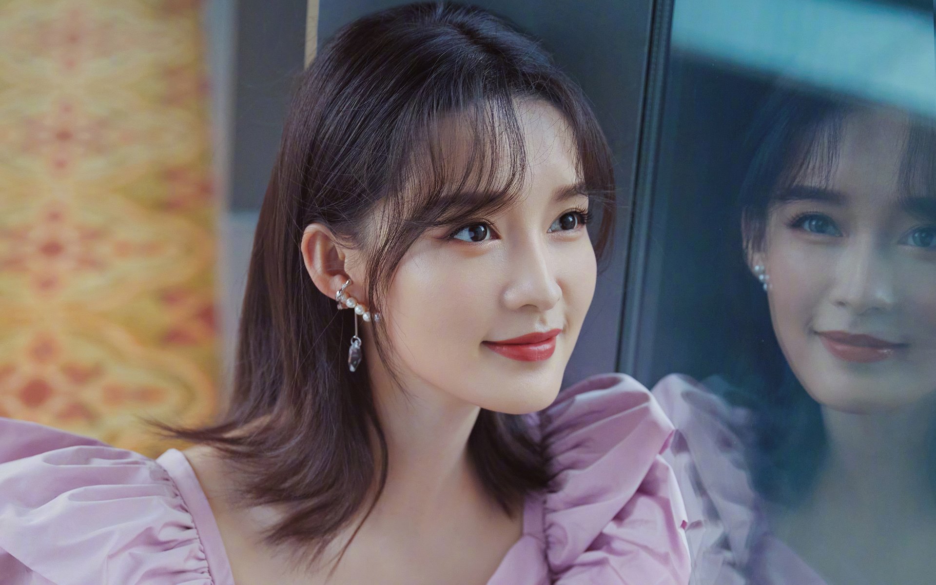 大漠烽烟遇蜂群，西亚卡姆烈焰灼破山西防线