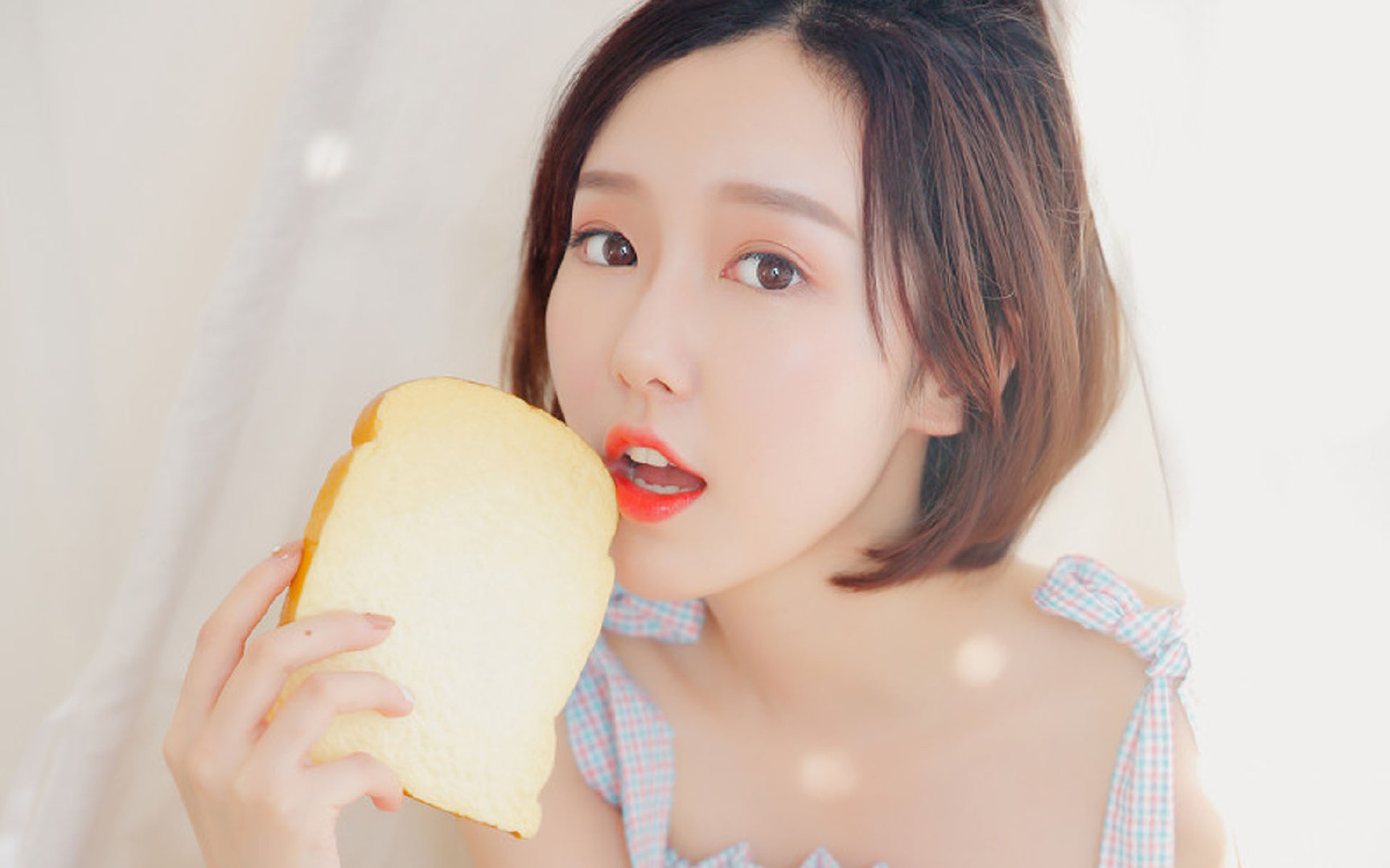 当绿军碾碎灰熊的夜晚，莫兰特却在伯纳乌上演篮球之舞—一场独一无二的跨次元统治力盛宴